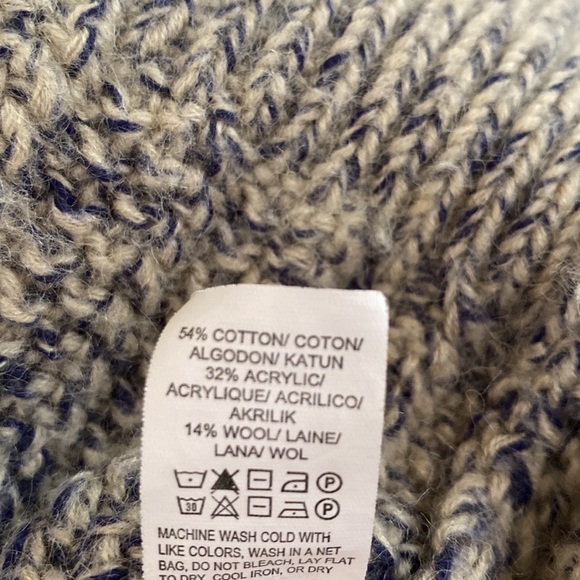 LUCKY BRAND BLUE AND GREY OMBRÉ COLOR LADIES CABLE KNIT SWEATER SIZE MEDIUM - Picture 5 of 5